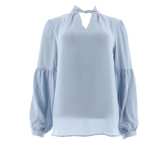 Laurie Felt with Keyhole Detail Woven Top - Picture 3 of 6